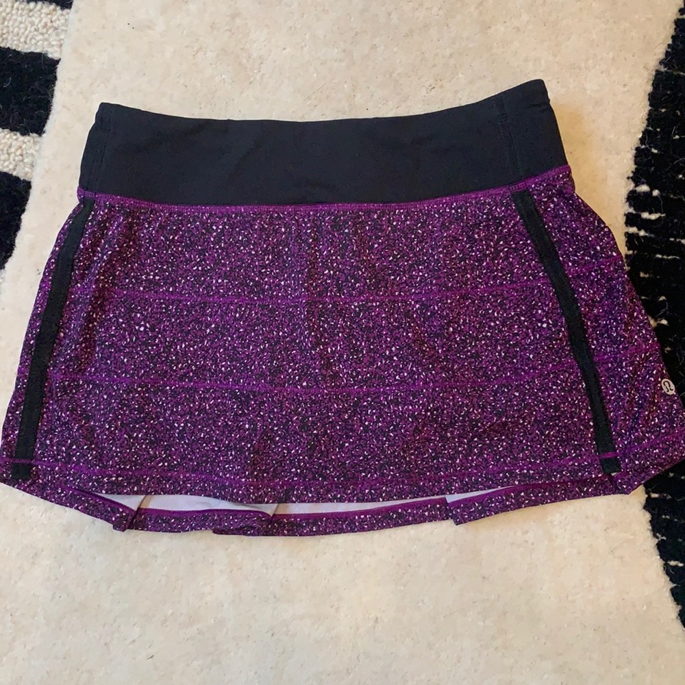 Lululemon pace rival skirt